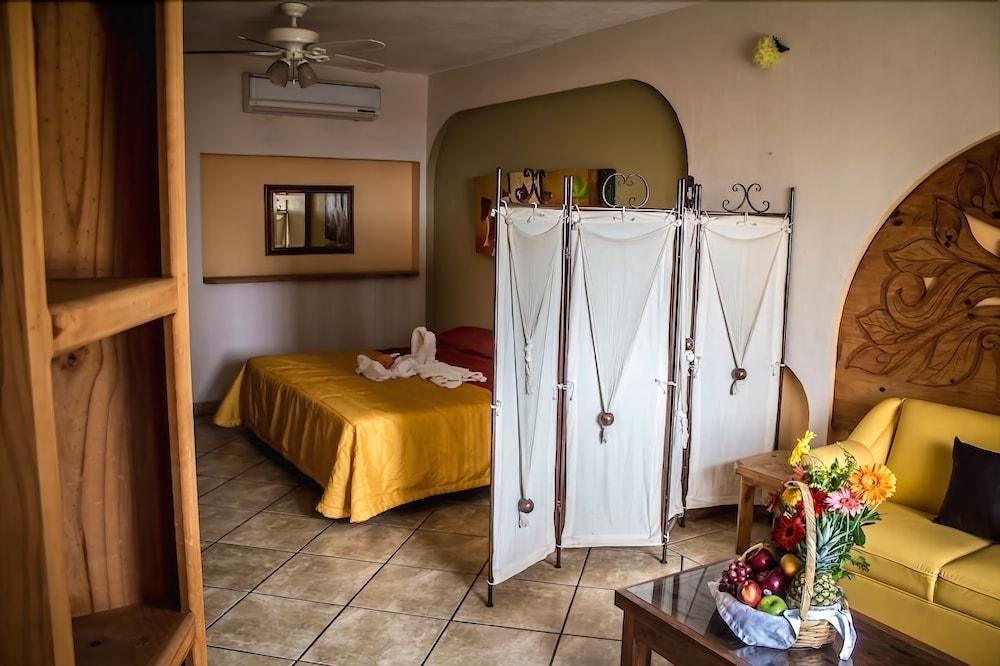 Paloma Del Mar (Adults Only) Hotel Пуерто Валярта Екстериор снимка